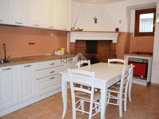 Casa in vendita a Tagliacozzo, Abruzzo