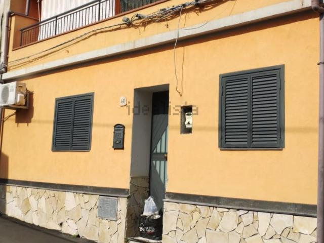 Casa in vendita a Acireale, Sicilia