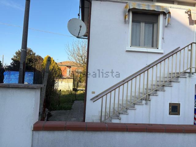 Casa in vendita a Unione Terre e Fiumi, Reggio Emilia