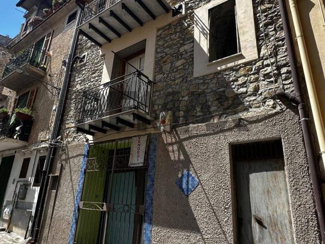 Casa in vendita a Marineo, Sicilia