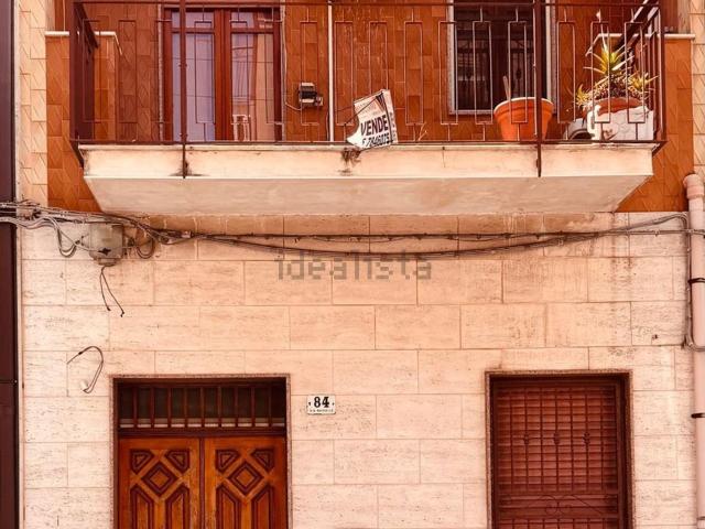 Casa in vendita a Carlentini, Sicilia