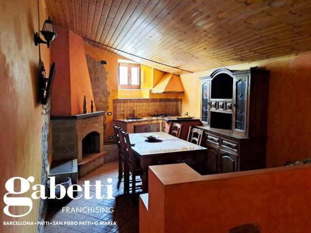 Casa in vendita a San Piero Patti, Sicilia