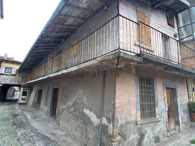 Casa in vendita a Entratico, Lombardia