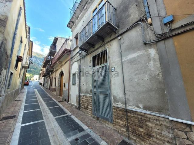 Casa in vendita a Pastorano, Bucciano