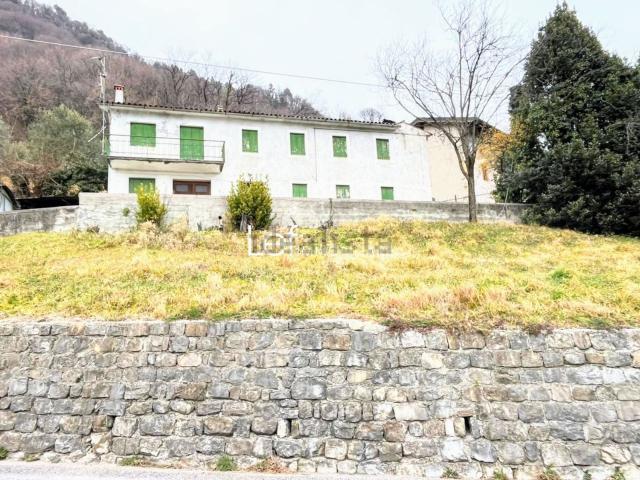 Casa in vendita a Vittorio Veneto, Veneto