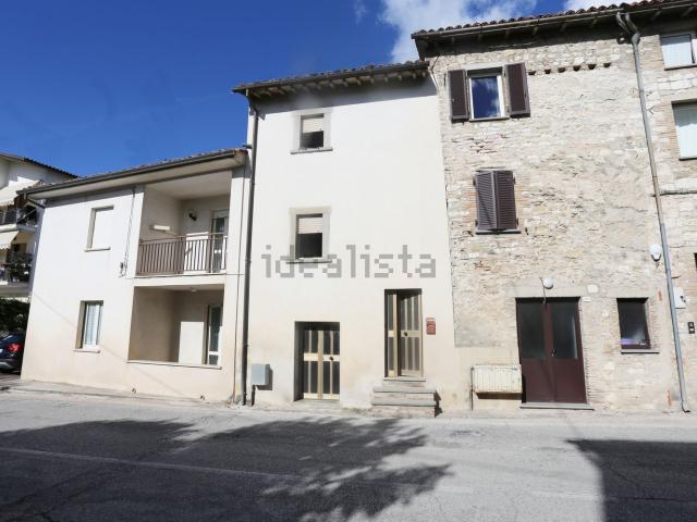 Casa in vendita a Gubbio, Umbria