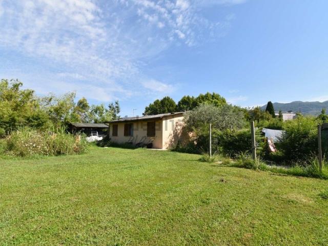 Casa in vendita a Tonfano, Toscana