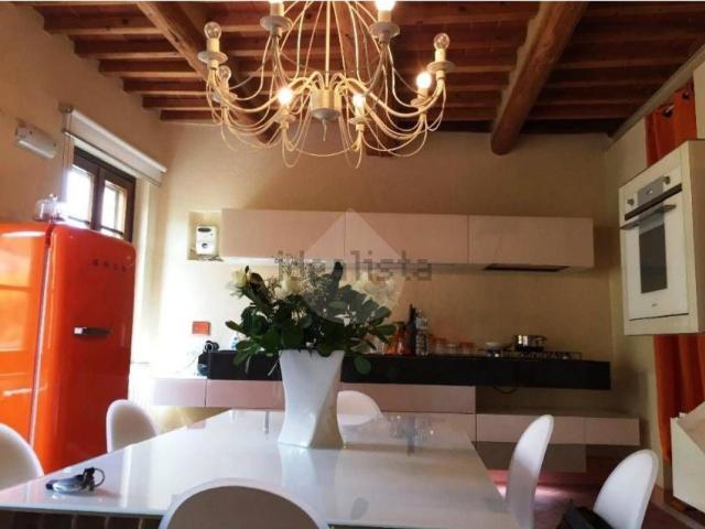 Casa in vendita a Pontedera, Toscana