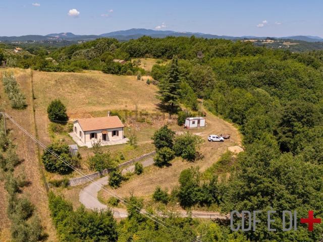 Casa in vendita a Rocca Sinibalda, Lazio
