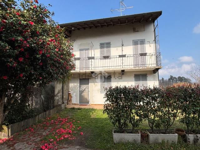 Casa in vendita a Piemonte, Novara