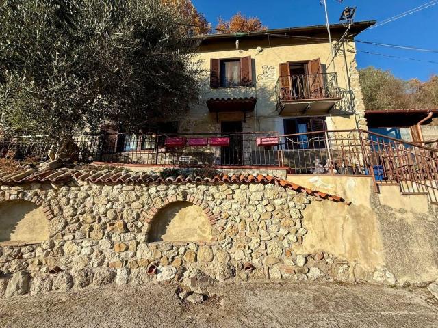 Casa in vendita a Antrodoco, Lazio