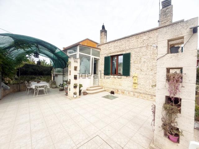 Casa in vendita a Puglia, Brindisi