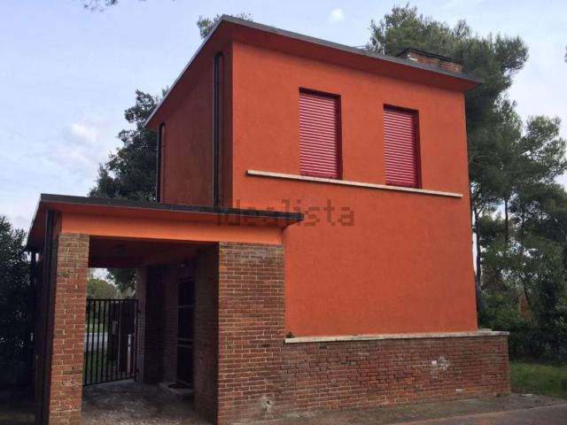 Casa in vendita a Calambrone, Pisa