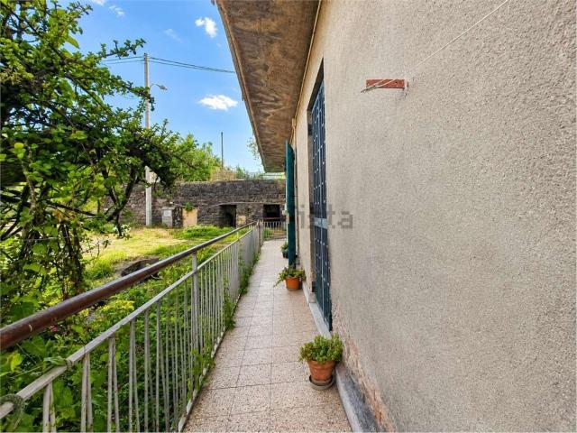 Casa in vendita a Capomulini, Acireale