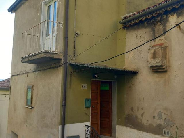 Casa in vendita a Calabria, Cosenza