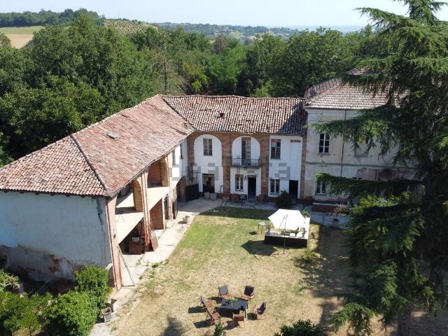 Casa in vendita a Piemonte, Asti