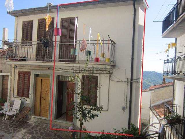 Casa in vendita a Poggio Sannita, Molise
