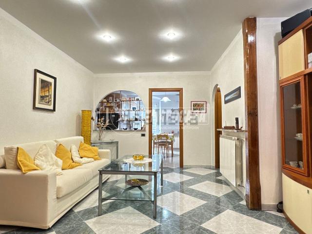 Casa in vendita a Mele, Liguria