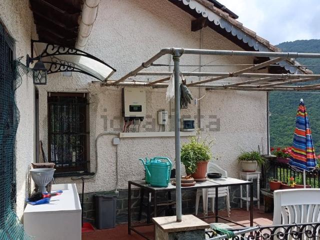 Casa in vendita a Davagna, Liguria