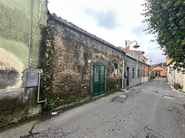 Casa in vendita a Mascalucia, Catania