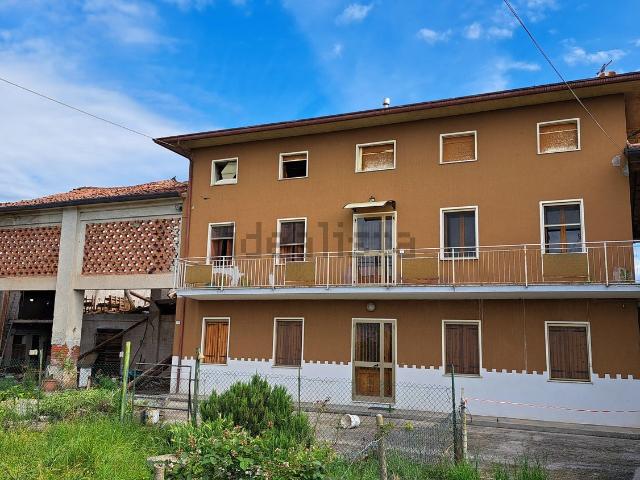 Casa in vendita a Breganze, Veneto