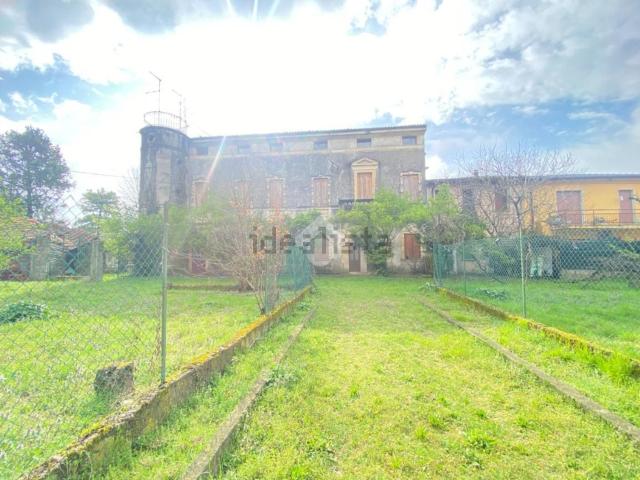 Casa in vendita a Buttapietra, Veneto