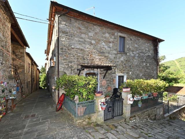 Casa in vendita a Gello Biscardo, Castiglion Fibocchi