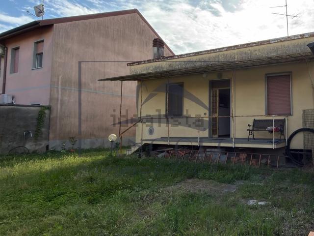 Casa in vendita a Arluno, Milano
