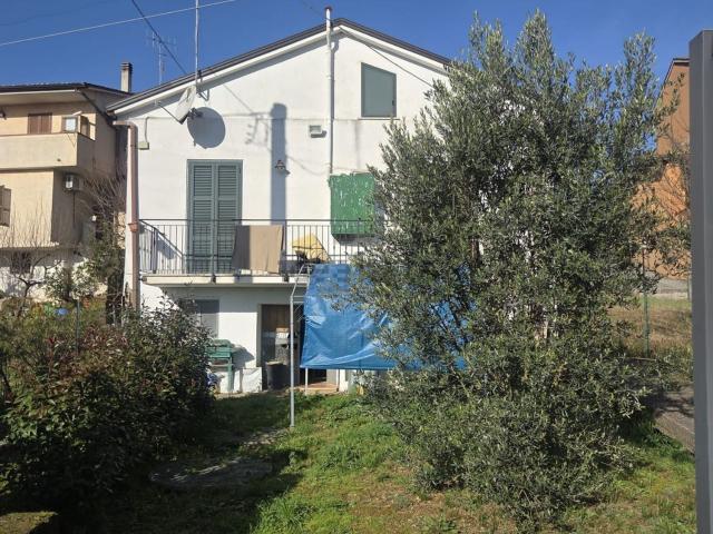Casa in vendita a Ceccano, Lazio