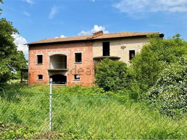 Casa in vendita a Val d’Enza, Re