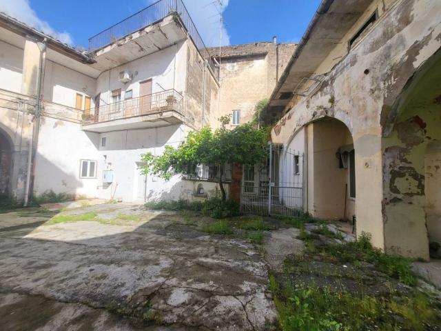 Casa in vendita a Sant'Andrea dei Lagni, Santa Maria Capua