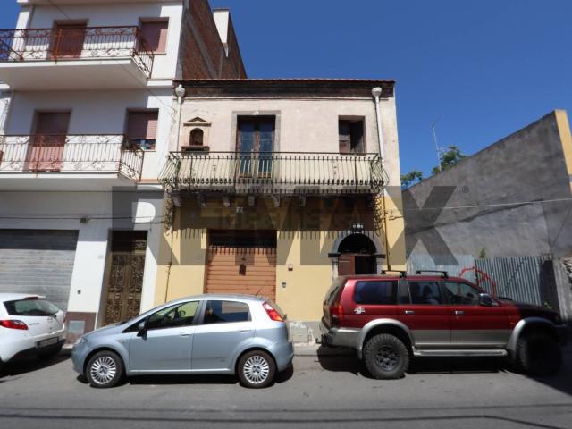 Casa in vendita a Montelepre, Sicilia