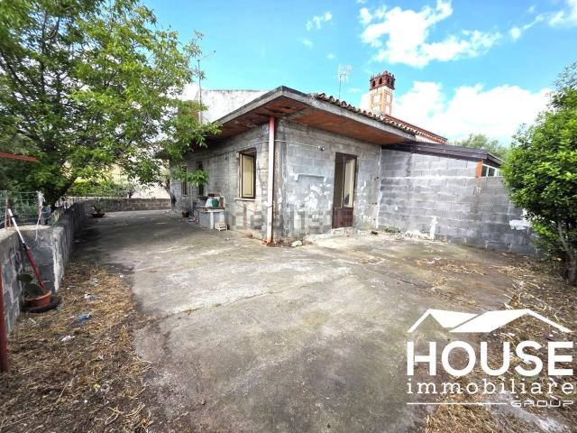 Casa in vendita a Cisterna, Ragalna