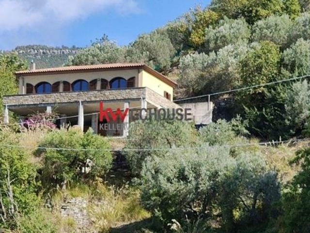 Casa in vendita a San Mauro Cilento, Campania