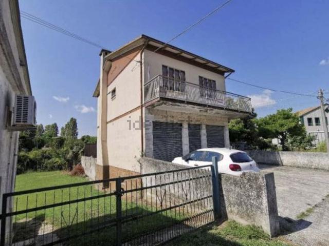 Casa in vendita a Porto Tolle, Donzella