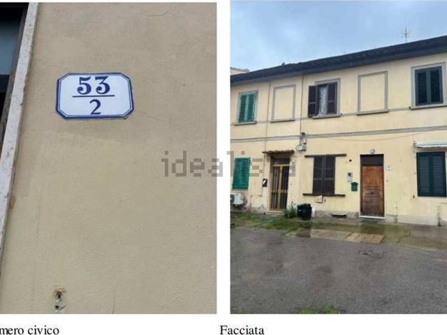 Casa in vendita a Prato, Toscana