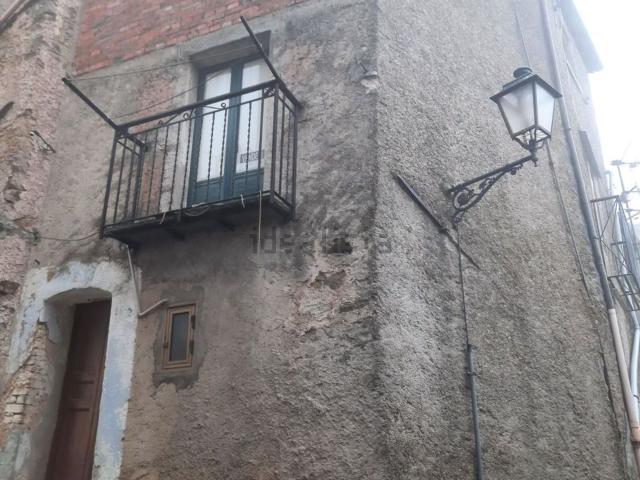 Casa in vendita a San Mauro Castelverde, Sicilia
