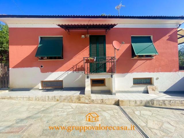 Casa in vendita a Frazione Valguglioglio, Cassine
