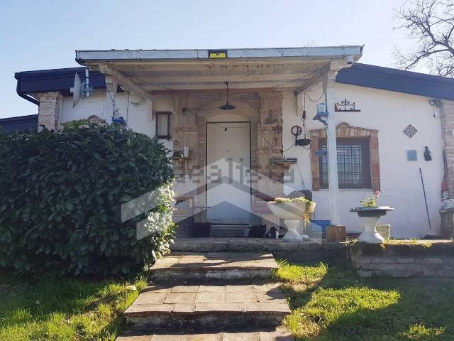 Casa in vendita a Ripalimosani, Molise