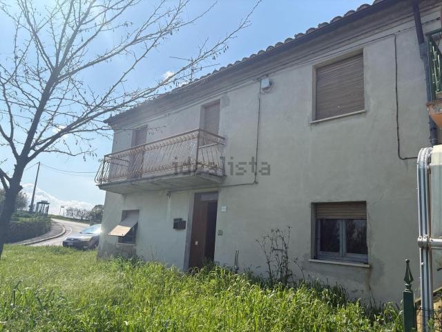 Casa in vendita a Marche, Macerata