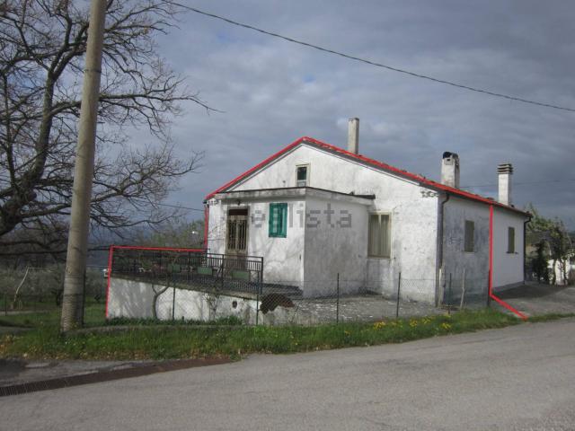 Casa in vendita a Schiavi Di Abruzzo, Abruzzo