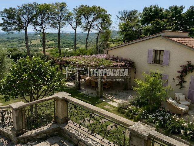 Casa in vendita a Pescara Colli, Pescara