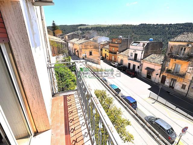 Casa in vendita a Ragusa Ibla, Ragusa