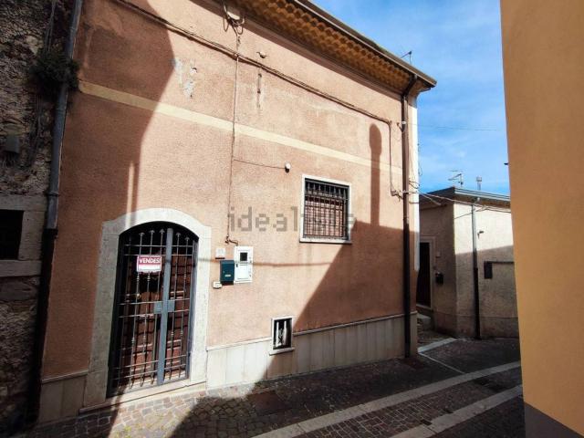 Casa in vendita a Nusco, Campania