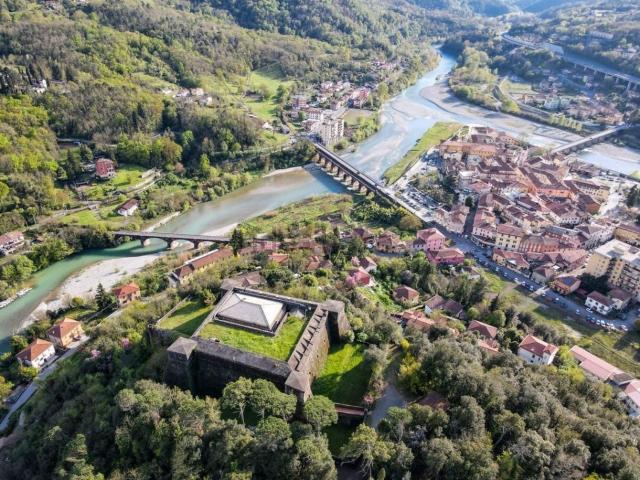 Casa in vendita a Unione di comuni Montana Lunigiana, Aulla