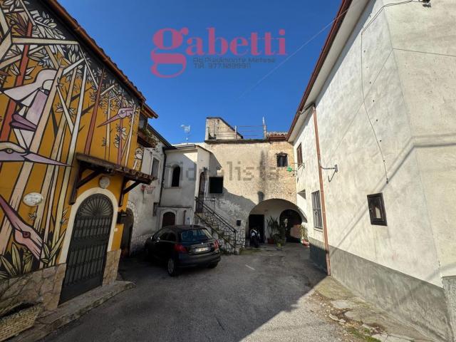 Casa in vendita a San Potito Sannitico, Campania