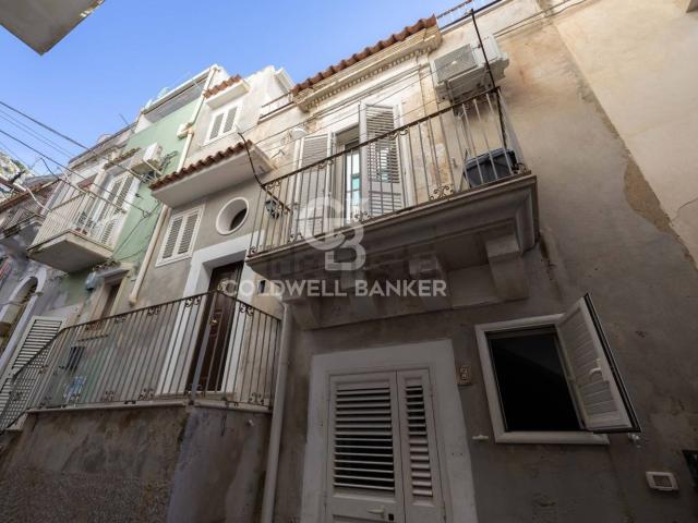 Casa in vendita a Balata, Cava D'aliga