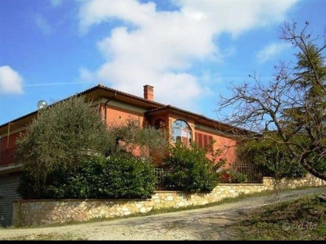 Casa in vendita a San Gimignano, Toscana