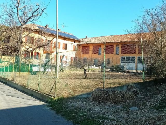 Casa in vendita a Piemonte, Asti