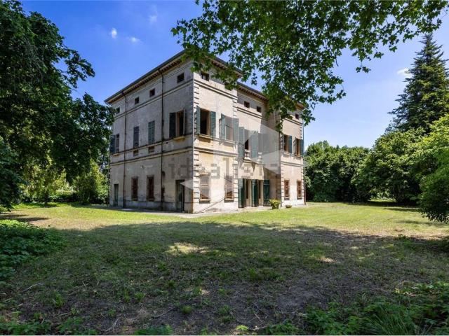 Casa in vendita a Pianura Reggiana, Re